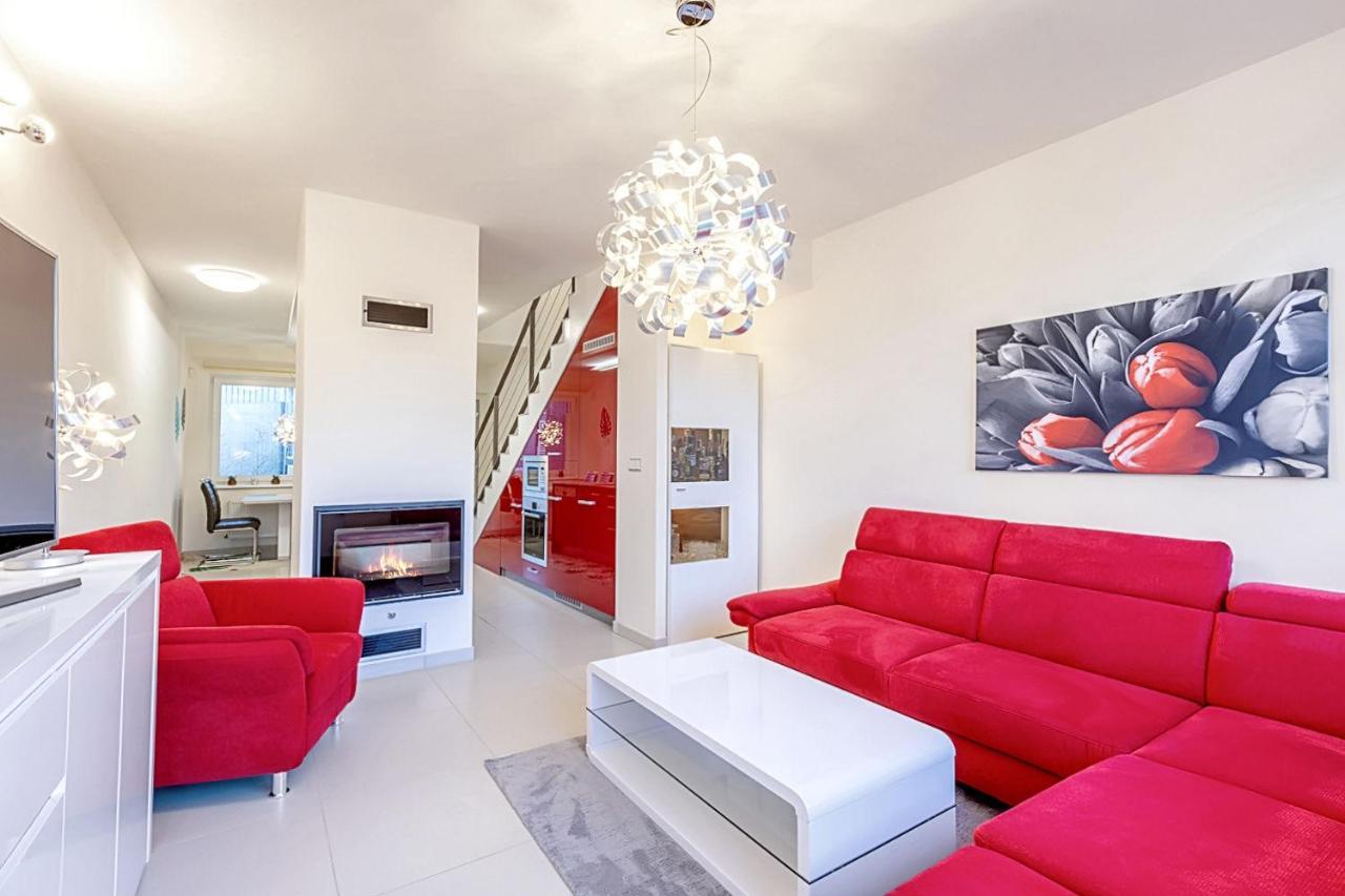 Miky Apartman Klinovec Garden Loučná pod Klínovcem Exteriér fotografie